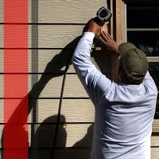 Siding Removal and Disposal in Raintree Plantation, MO